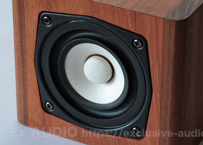 MarkAudio Solid Dice kompakter Lautsprecher mit passivem Radiator