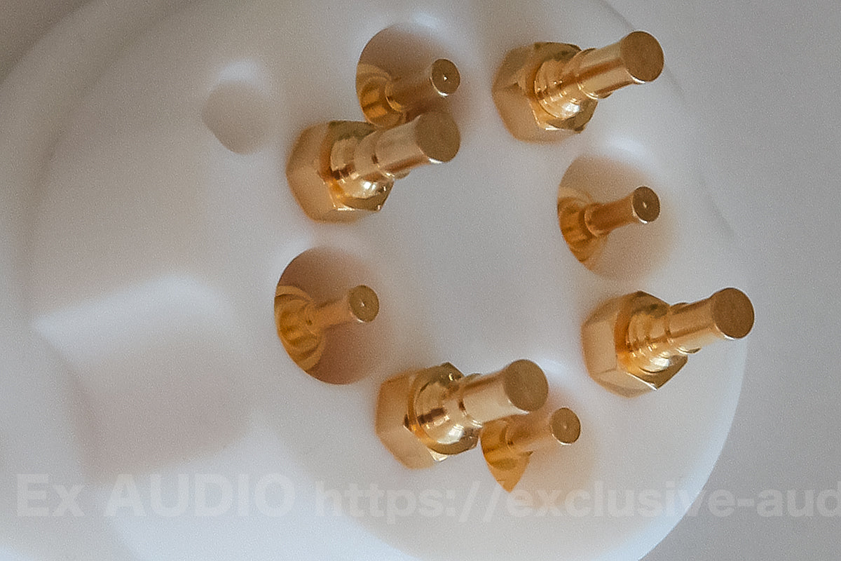Douille de tube double usage UX-UV de Yamamoto Onkyo Kogei.