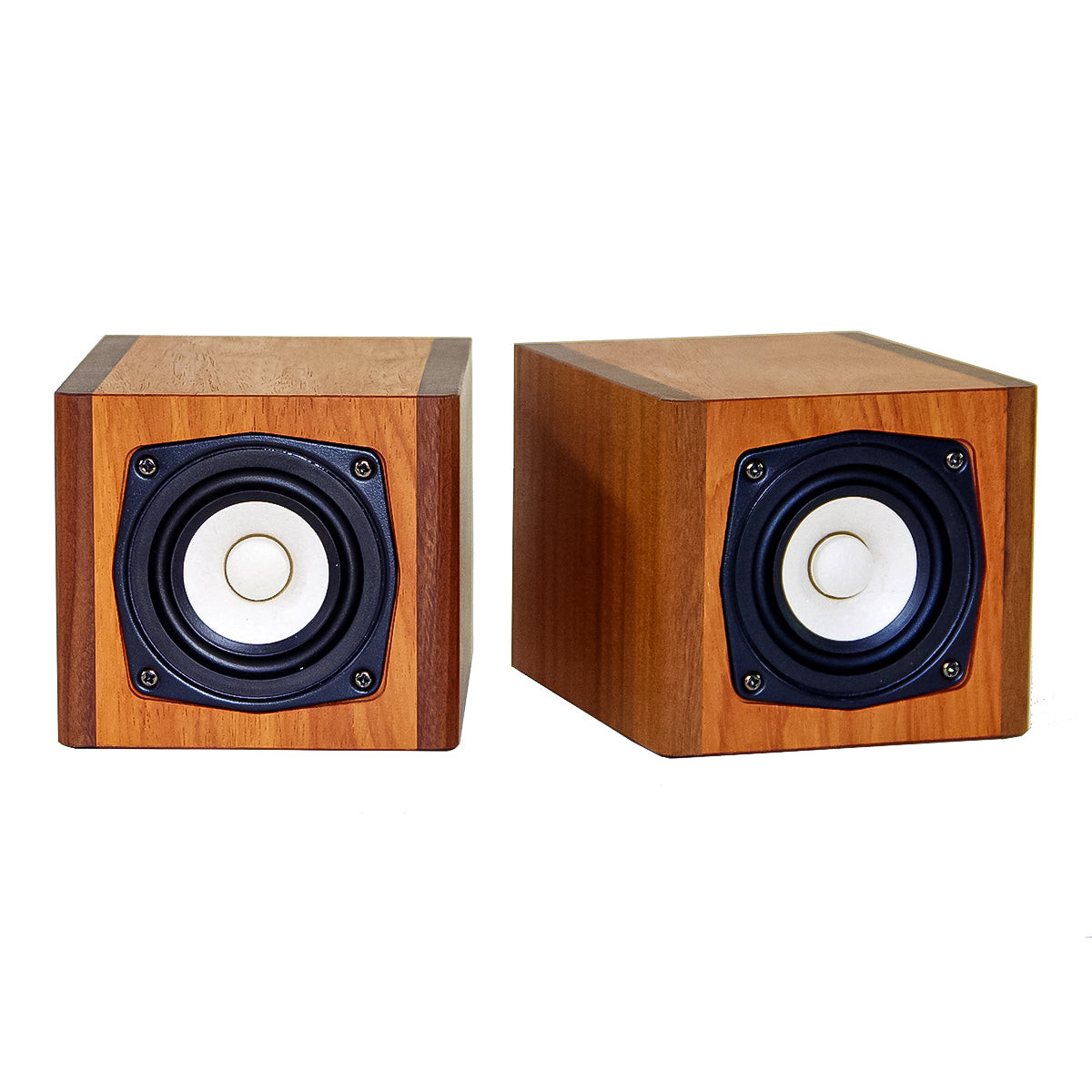 MarkAudio Solid Dice kompakter Lautsprecher mit passivem Radiator