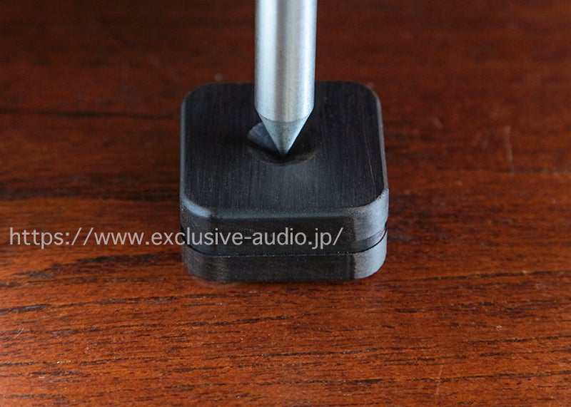 山本音響工芸 PB-18 アフリカ黒檀製スパイク受けベース4個組