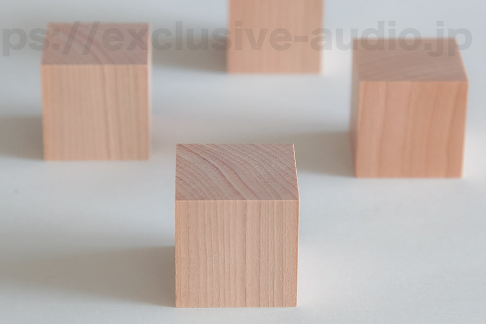 Yamamoto Akihyou Kogei QB-2 Asada Sakura Holz Würfelbasis 4 Stück