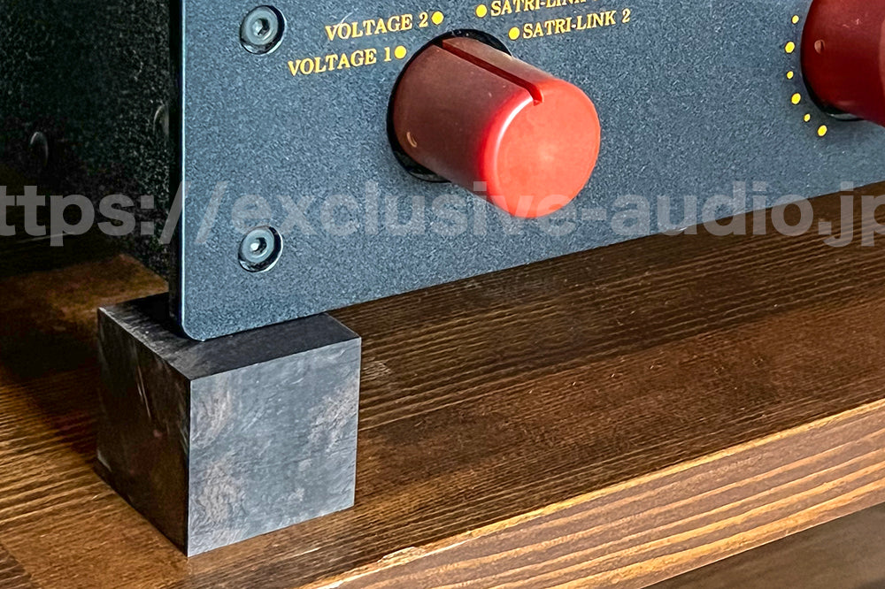Yamamoto Acoustics QB-3 African Blackwood Cube Base Set of 4