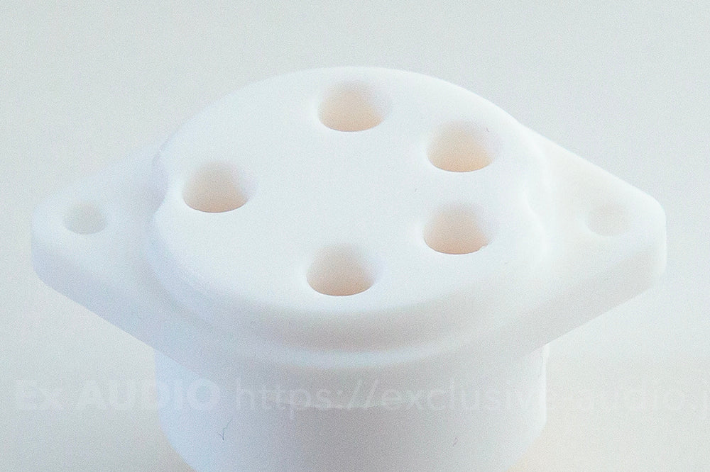 Yamamoto Acoustic Engineering UY-5P Röhrensockel