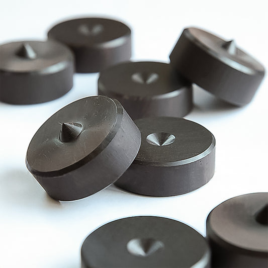Set de bases à piques en ébène PB-21 et PB-20 de Yamamoto Audio Craft